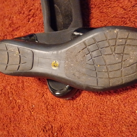 Shoes - Picture 3 of 3